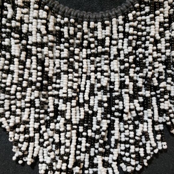 Womens Black White Glass Beaded Woven Fringe Collar Necklace with Lobster Clasp - Picture 3 of 8